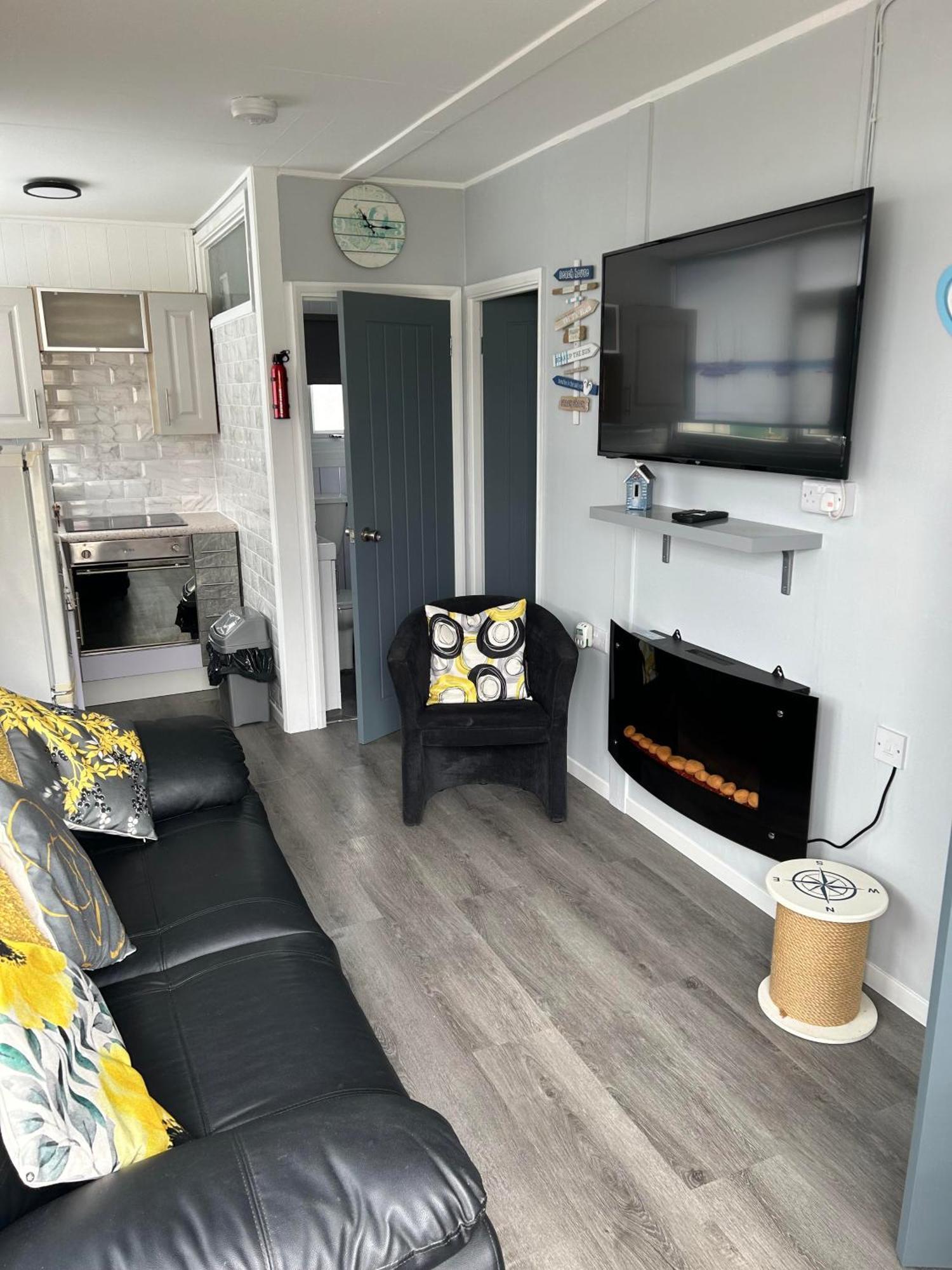 Cozy Seaside Chalet In Bridlington Eksteriør bilde