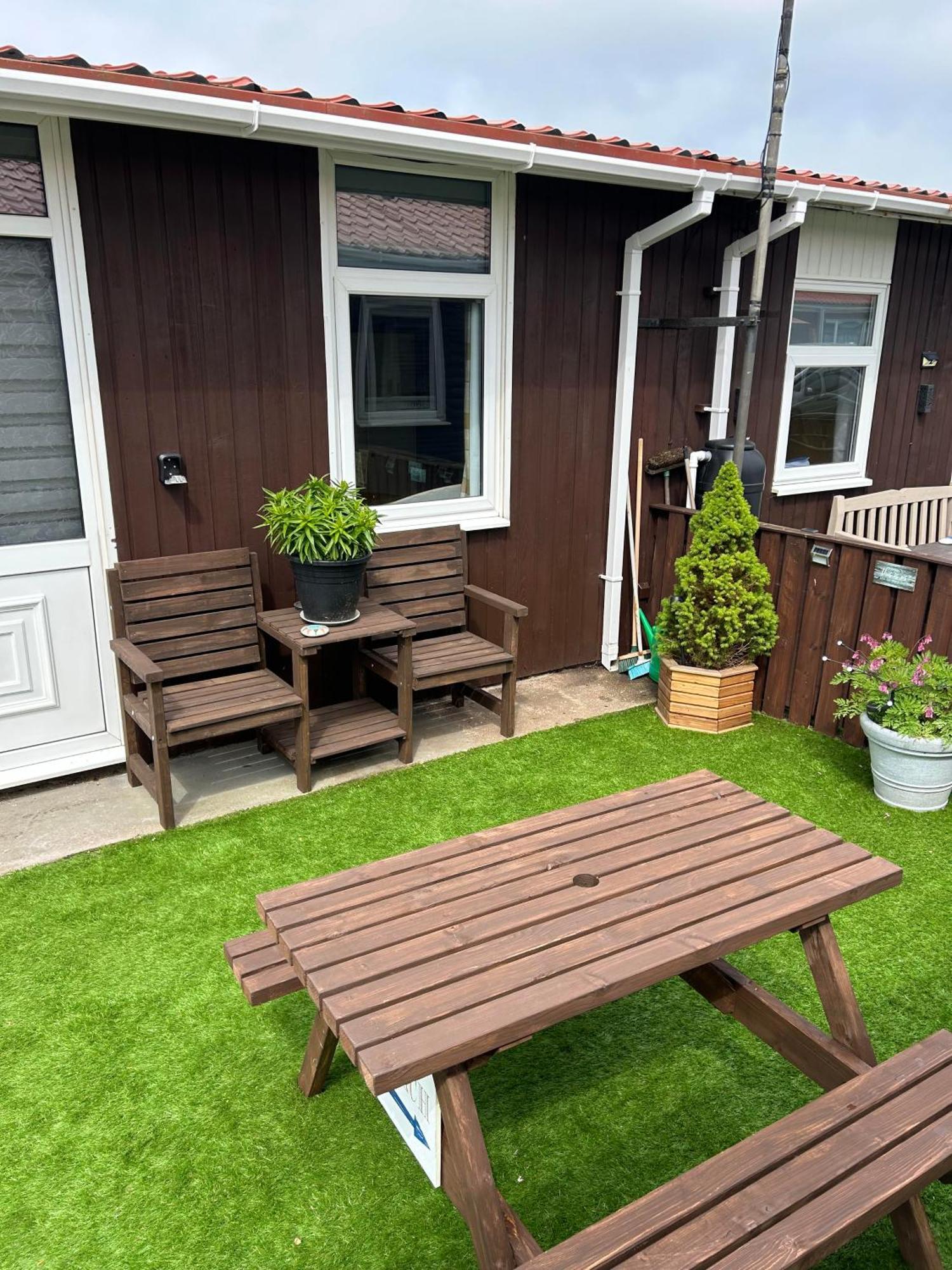 Cozy Seaside Chalet In Bridlington Eksteriør bilde