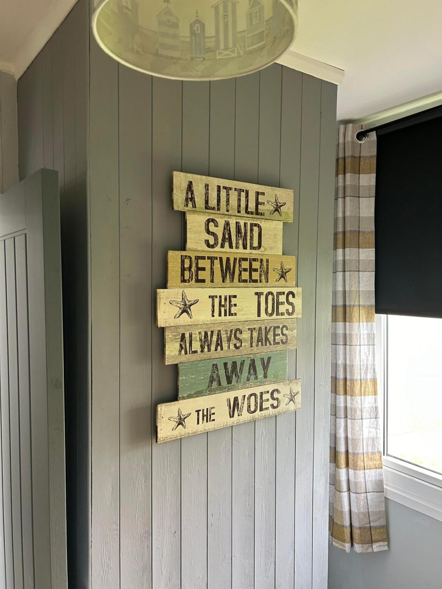 Cozy Seaside Chalet In Bridlington Eksteriør bilde